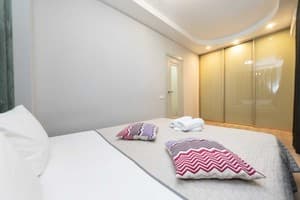 Квартира двухкомнатная на бульваре Леси Украинки 20. Апартаменты 4-местный 206 5